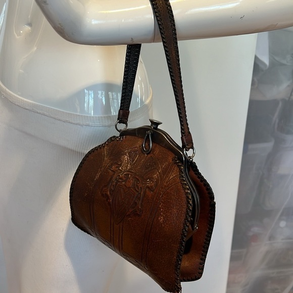 Vintage 1920’s Hand Tooled Brown Leather Purse Metal Snap Frame Closure - Picture 10 of 16
